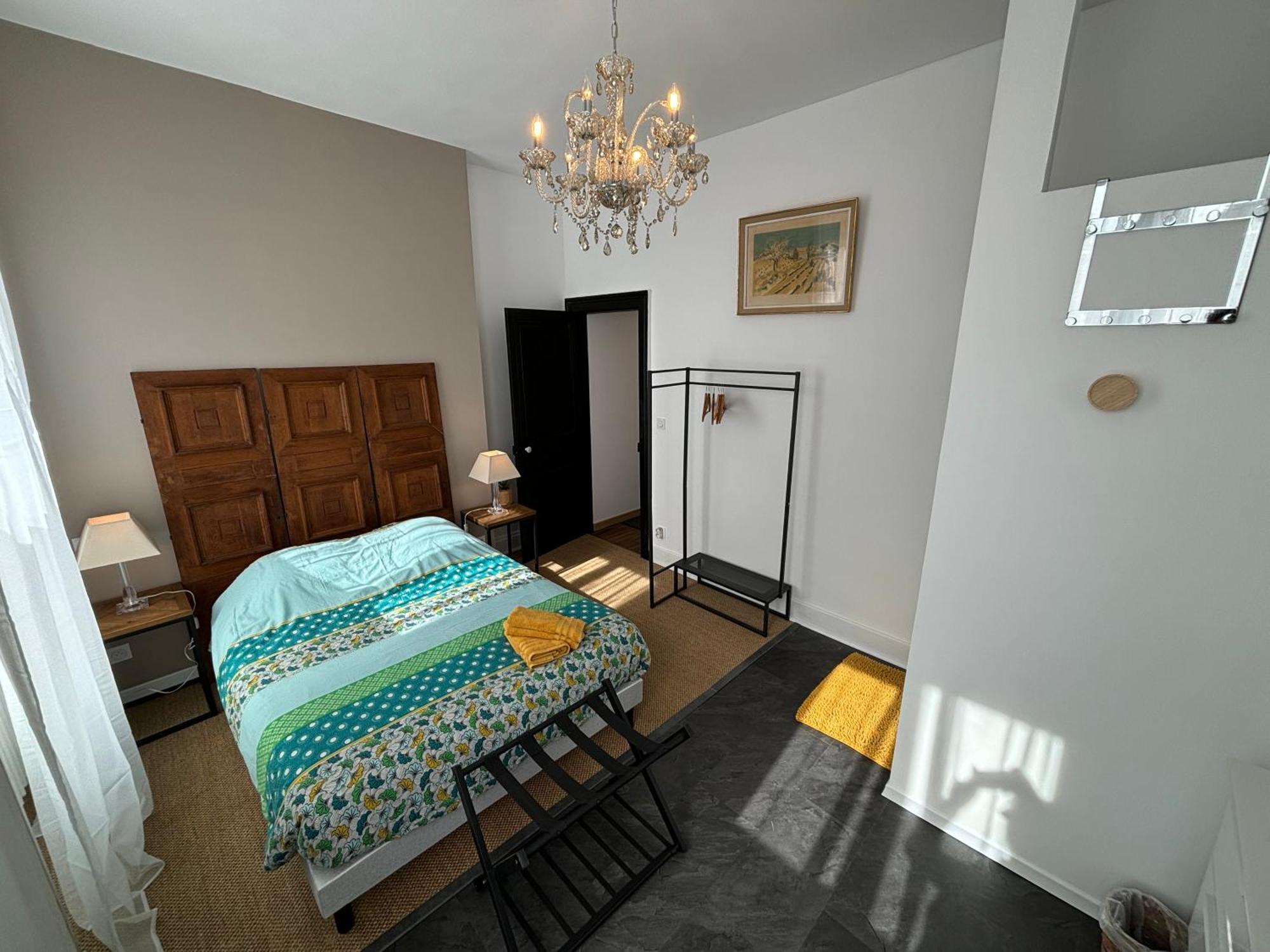 Maison A La Guitarde - Hotel Particulier Hippolyte Châteauroux Exteriér fotografie
